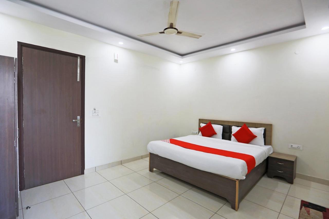 Oyo 48501 Dayal Regency Hotel Hapur Exterior photo