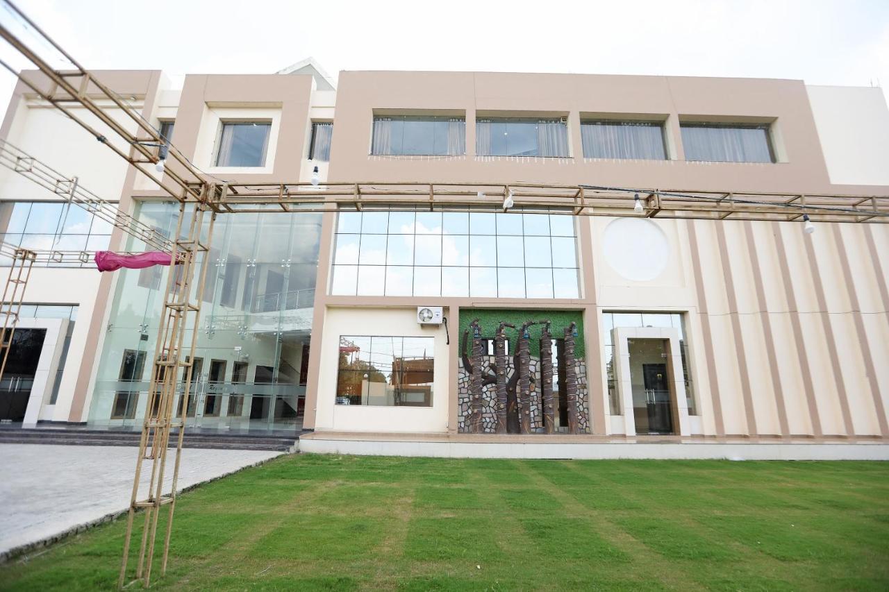 Oyo 48501 Dayal Regency Hotel Hapur Exterior photo